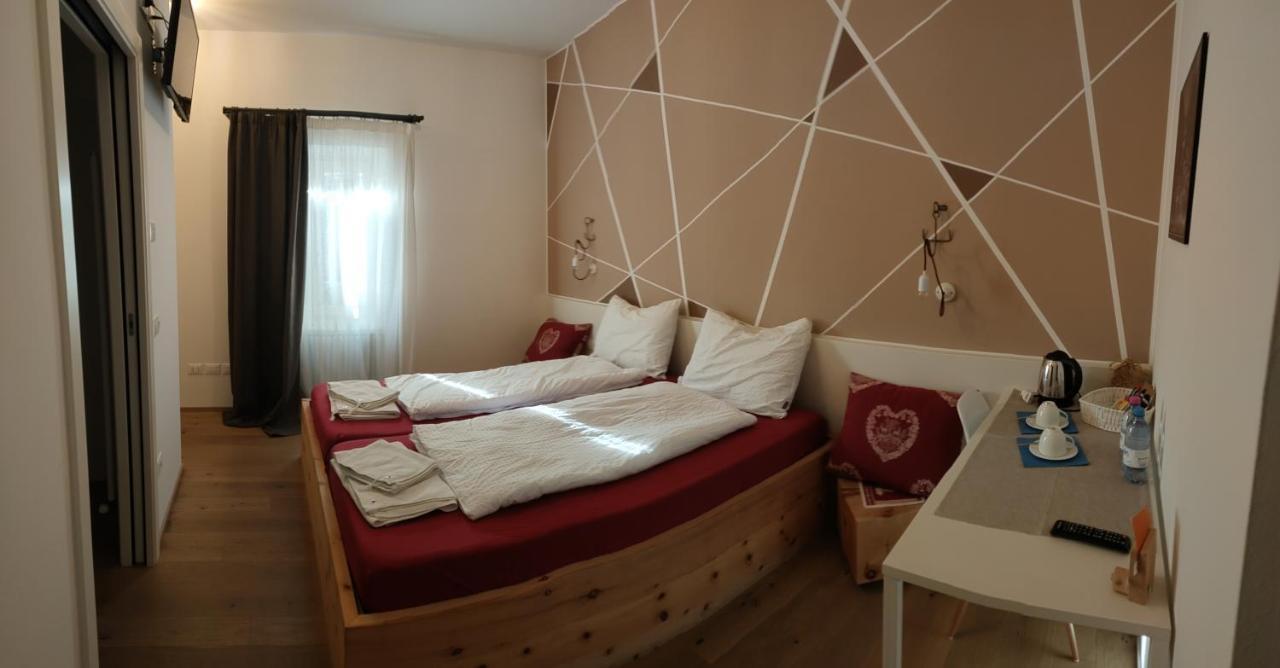 Agriturismo La Ciasa Del Fabio Тассулло Экстерьер фото